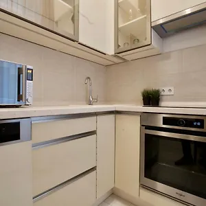 Premium By Hi5 - Elegant , Budapeşte Macaristan