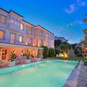Peremere Hotel